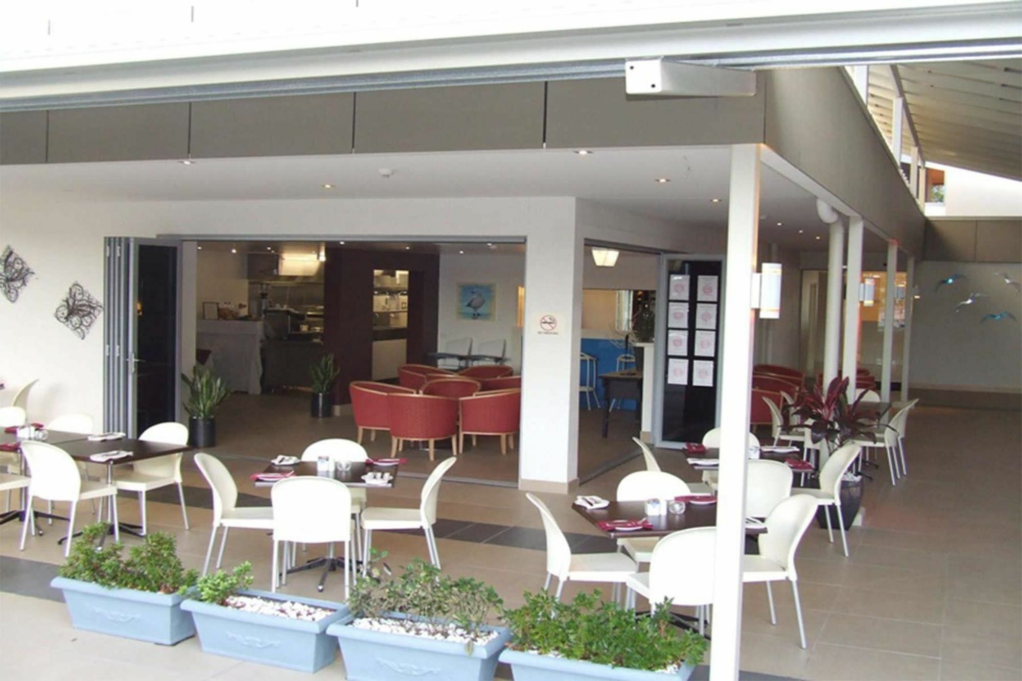 Ramada By Wyndham Hervey Bay Eksteriør bilde Restaurant